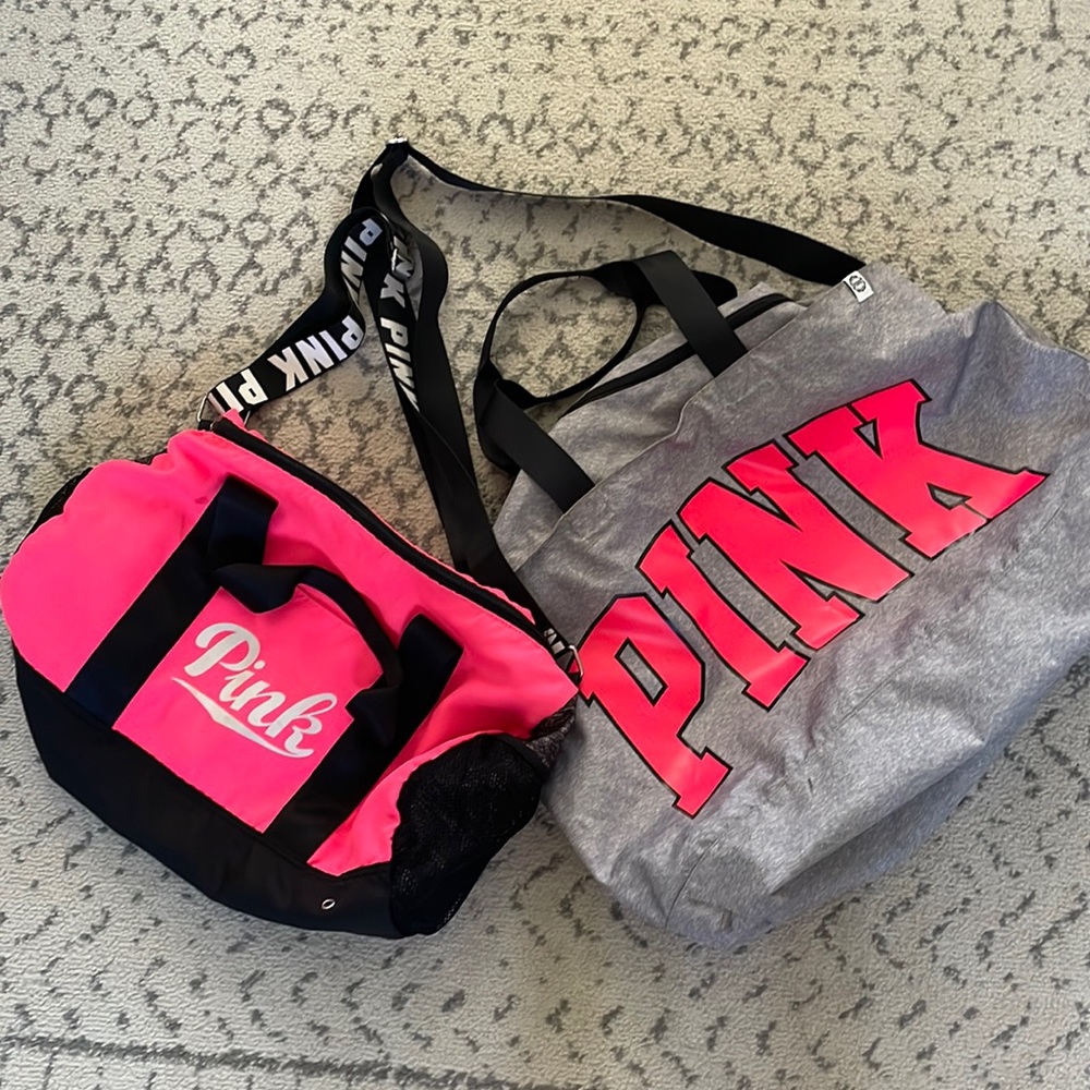 2 VS PINK duffel bags. 1 large, 1 medium